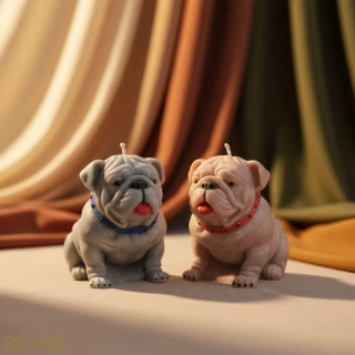 Svíčka Buldoček, výška 6,5 cm palmový vosk